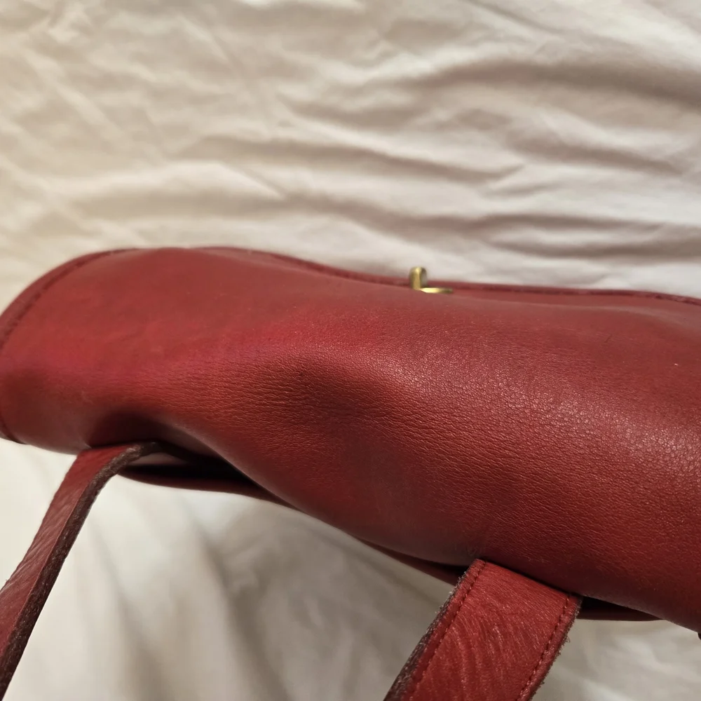 Vintage Coach Large Side Pack In Red - Picture 9 of 13